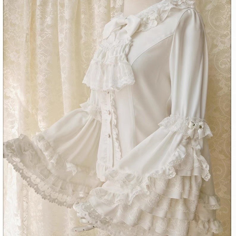 ขายร้อน! F & X Lolita เสื้อในโลลิต้าผู้หญิงเสื้อเบลาส์แขนยาวลายลูกไม้แขนบานย้อนยุคงดงาม