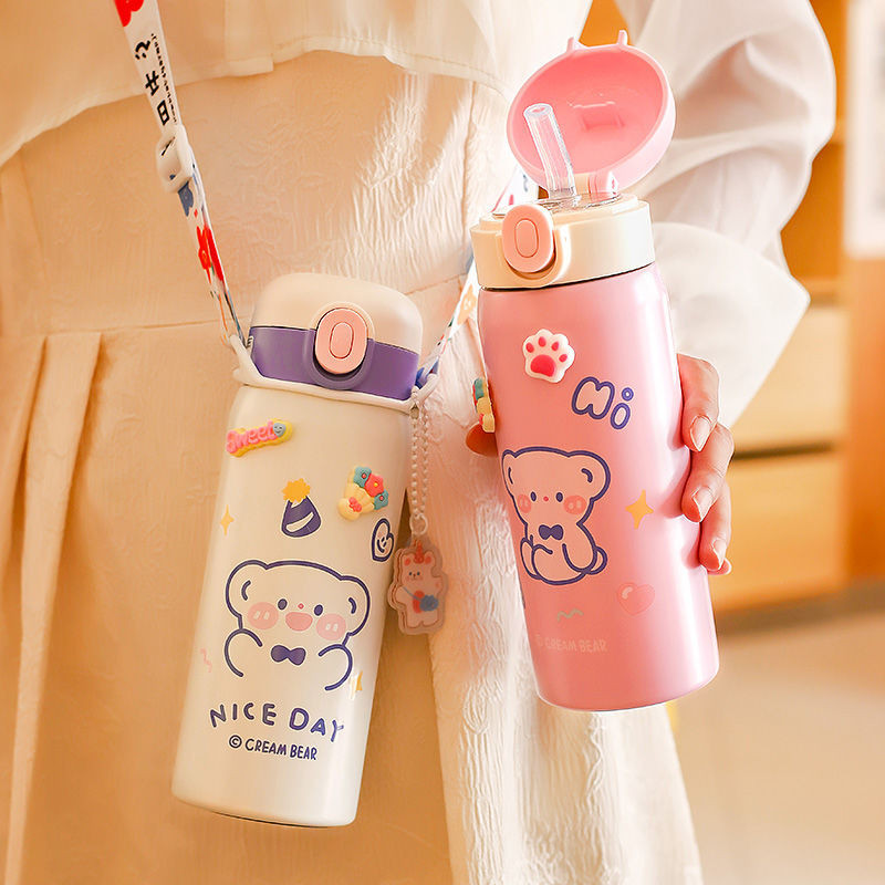 ขวดน้ําถ้วยดื่มคู่กระติกน้ําร้อนถ้วยน้ํา สายรัดพกพาไปโรงเรียนป้องกันการรั่ว 480ml กาต้มน้ําความจุขนาดใหญ่