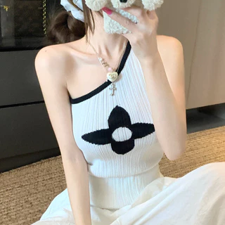 🎀bearbra🎀สีพร้อมส่ง เสื้อครอปแขนกุดผ้านุ่ม ไม่บาง ผ้าร่องเล็ก กระชับสัดส่วน แมชง่ายทุกลุค เสื้อกั๊กถักไหล่เอียง