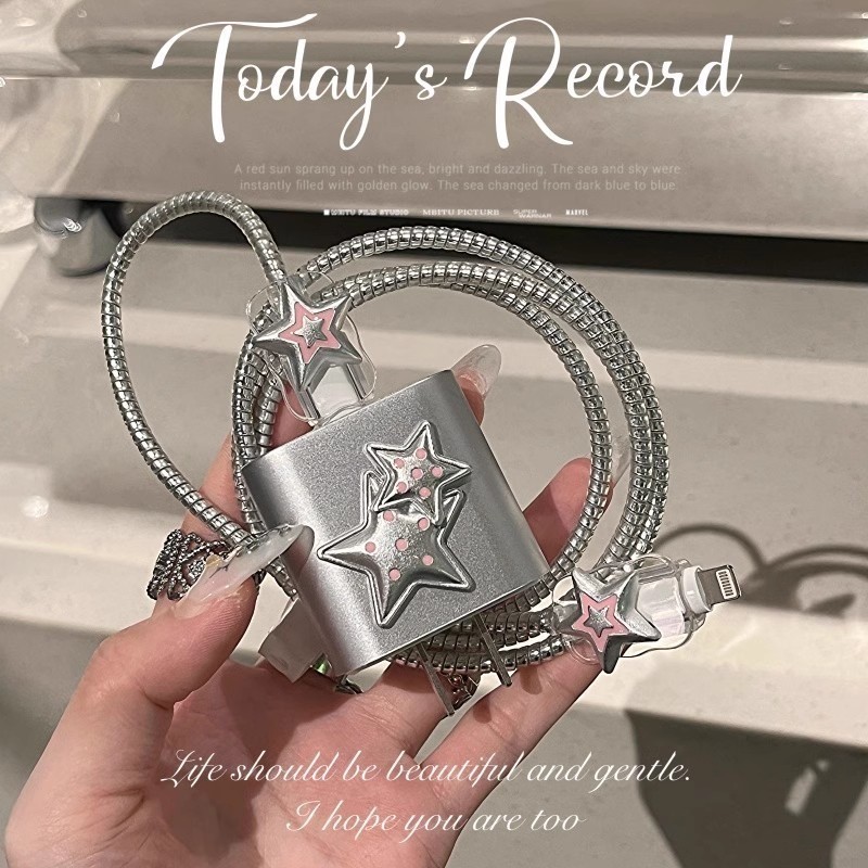 ที่ถนอมสายชาร์จ USB ชุบเงิน รูปหัวใจน่ารัก หรูหรา สําหรับ for  iPhone 17 16 15 pro max  18 20W