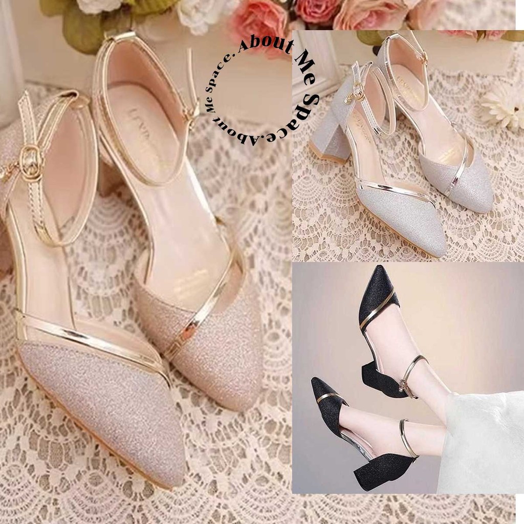 รองเท้าส้นสูงผู้หญิง หัวปิด ส้นทึบ ลุคสวยเก๋