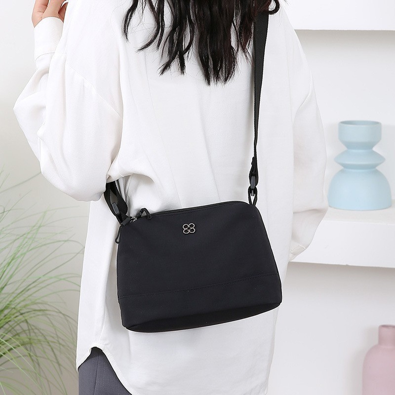 bag_1(BAG2283) กระเป๋าสะพายข้างผ้าไนล่อนมี4ช่องซิป ทรงสีพื้น-ขนาด 10 นิ้ว