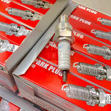 หัวเทียนยามาฮ่าแท้ หัวเทียน NGK R CPR8EA CR6HSA BP7HS CR9E CR8E CR7E CR7HSA DP8EA