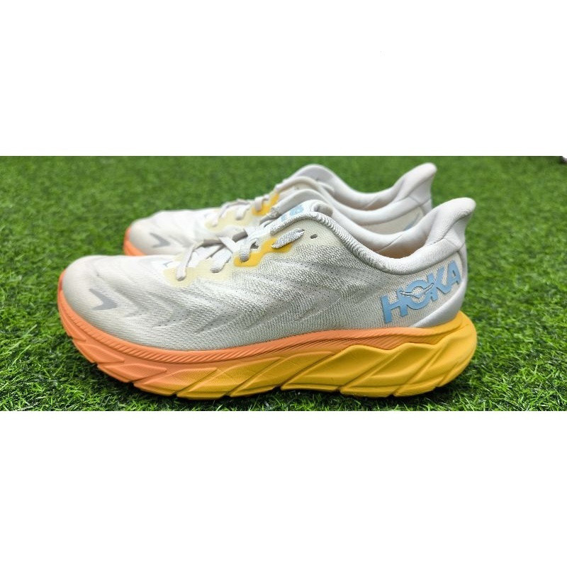 Hoka arahi 6ชิ้นขนาด40.5/25.5ซม.