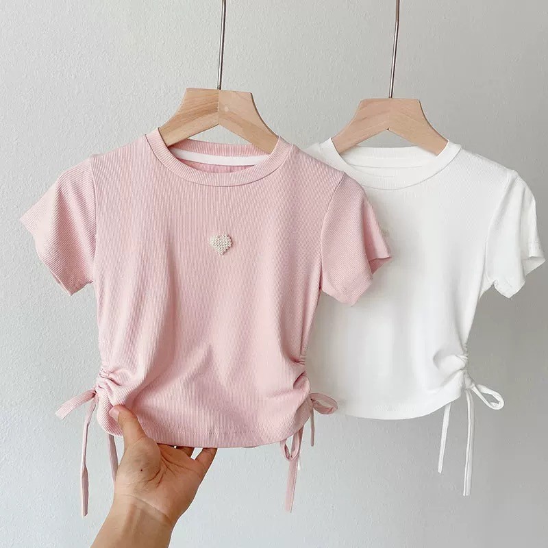 [RJ] 90-140ซม สาวสไตล์ใหม่เสื้อยืดแขนสั้นสไตล์บางแฟชั่นเกาหลีรุ่นเด็กทารกสุภาพสตรีเด็กเสื้อผ้ารัก เชือกรูด สูงสุด