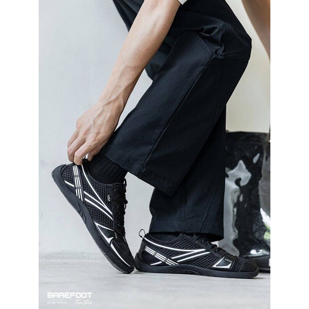 MRA Men’s Summer Breathable Mesh Sports and Leisure Thin soled Walking Shoes ราคา ถูกที่สุด ดีลบีเคเค