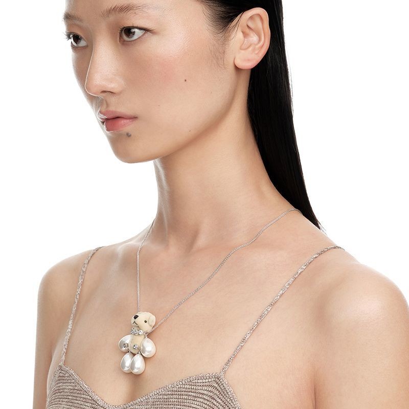 Yvmin สร้อยคอหมีน่ารักสำหรับผู้หญิง สร้อยคอมุก VERB Pearl Limb Bear ยาว เหมาะสำหรับเป็นของขวัญและสิน