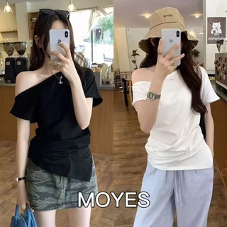 MOYES🔥ในสต็อก💗เสื้อยืดแขนสั้นคอเฉียงเฉียงสำหรับผู้หญิงในช่วงฤดูร้อนปี สไตล์ใหม่สาวฮอตเสื้อเปิดไหล่สั้นเอวไม่ซ้ำใครสวยงาม