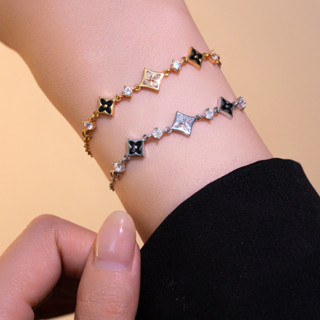 Niche แฟชั่นออกแบบอินเทรนด์ฝังเพทาย Four-Leaf Clover สร้อยข้…