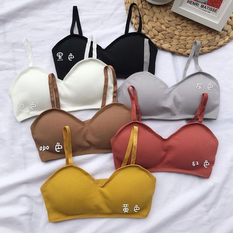 ZZ HOME01  สปอร์ตบรา ชั้นในสตรี ผ้าร่อง ฟองน้ำถอดได้ ผ้านิ่มยืดหยุ่นตาตัว มาใหม่