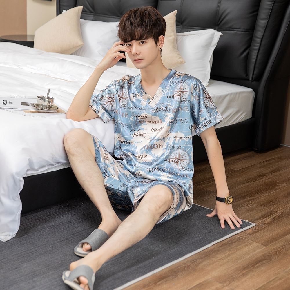 3300-1 SBT ชุดนอนผู้ชายคอวี ชุดนอนผู้ชายแขนสั้นขาสั้นแต่งลวดลายน่ารักๆ เนื้อผ้าบาง ใส่สบาย พร้อมส่งทุกชิ้น