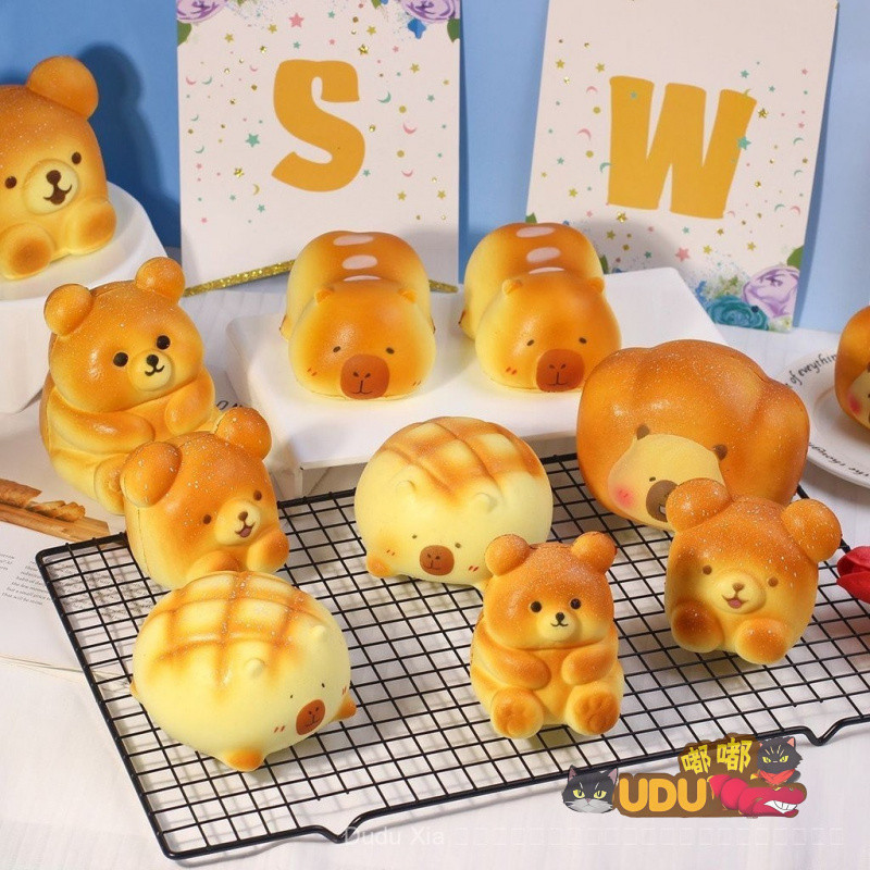 ของเล่นบีบขนมปังคาปิบาราที่มีกลิ่นขนมปัง ของเล่นผ้าขนฟูคาปิบาราบรรเทาความเครียด หมีขนมปังฟูฟูที่ฟื้นตัวช้า ของขวัญเพื่อน