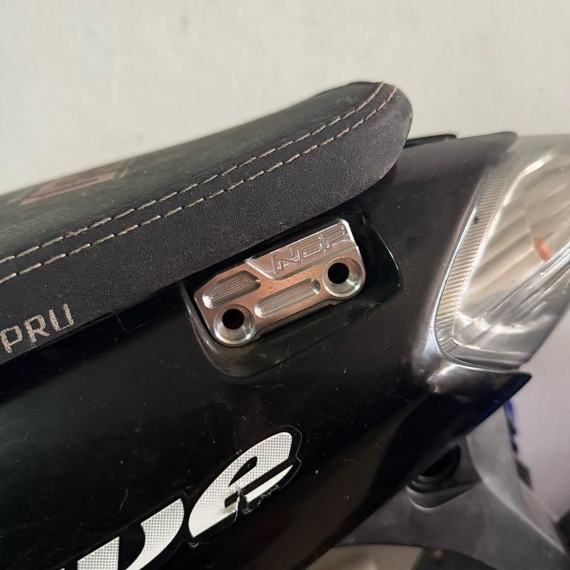 ปิดกันตก 125 เวฟ125r/s หัวแหลม หัวเถิกงานNBPcnc น็อตปิดมีให้เลือก3ลายครับ กดสั่งในตัวเลือก อ่านดีๆก่อนสั่งครับ TBZM00080 - รูปที่ 7