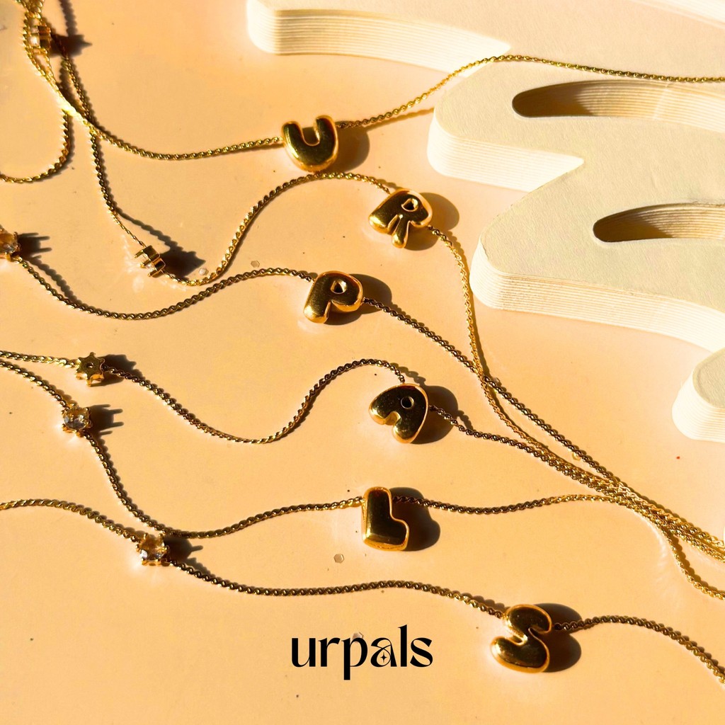URPALS สร้อยจี้ตัวอักษร ตัวเรือน Stainless ชุบทอง 18K ใส่อาบน้ำ ออกกำลังกายได้