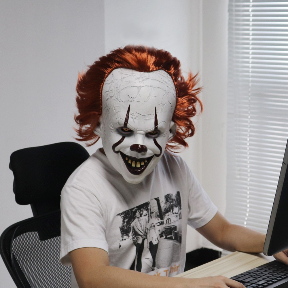 LED Joker Pennywise หน้ากาก Stephen King Joker สยองขวัญคอสเพลย์ Latex หน้ากากหมวกนิรภัย Clown ฮาโลวี