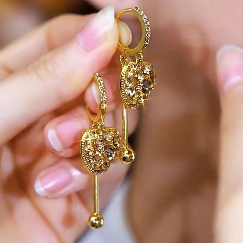 [คลังสินค้าพร้อม] Love Classy Light Luxury แฟชั่น All-Match ฝรั่งเศสประณีต High-End ต่างหู 1453 ZSN