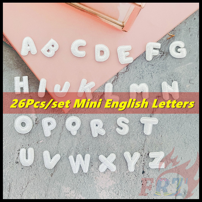 ☸ แพทช์เหล็กบนตัวอักษรภาษาอังกฤษสีขาวขนาดเล็ก 1 ซม. 26 ชิ้น/เซ็ต DIY เย็บป้ายแพทช์ตกแต่งผ้า