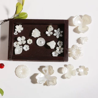 10 ชิ้น/ล็อต อะคริลิคดอกไม้ลูกปัด Pearl White Flower End Bead Caps สำหรับเครื่องประดับและอุปกรณ์เสริม DIY เย็บปักถักร้อย