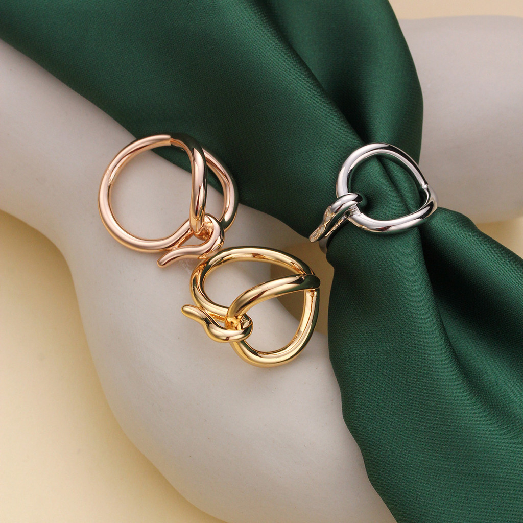 Love ผ้าพันคอไหมหัวเข็มขัด Platinum Plated Anti-Fade อุปกรณ์เสริม Anti-Fade เข็มกลัดหรูหรา Commuter 