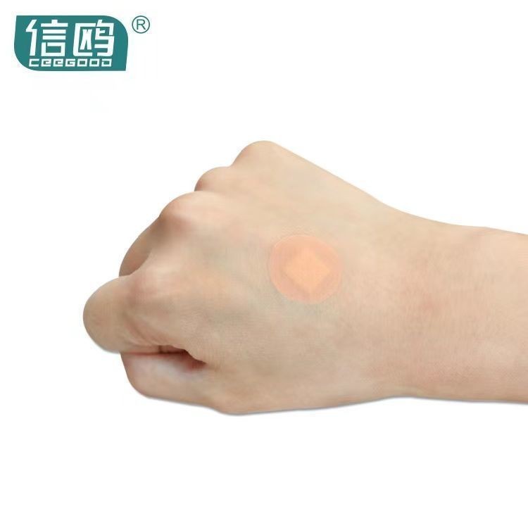 Round Band-Aid Baby Mini แผ่นแปะสิวกันน้ําสีผิวที่มองไม่เห็นขนาดเล็ก Band-Aid Vaccine Patch KT612