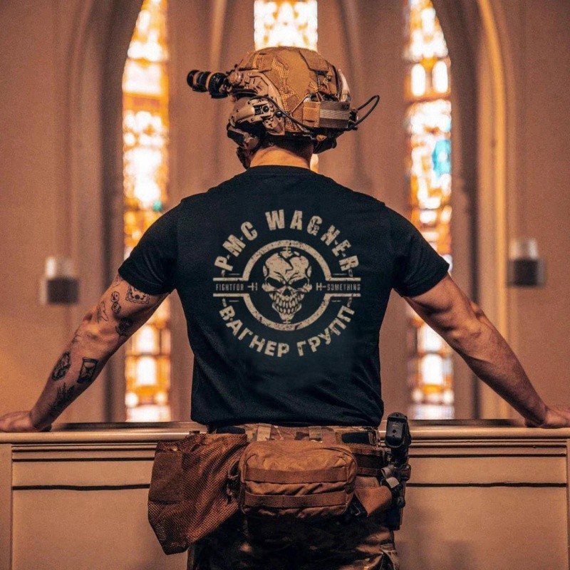 เสื้อยืดแขนสั้นพิมพ์ลายยุทธวิธี Wagner รุ่นใหม่สำหรับผู้ชายในฤดูใบไม้ผลิและฤดูร้อน