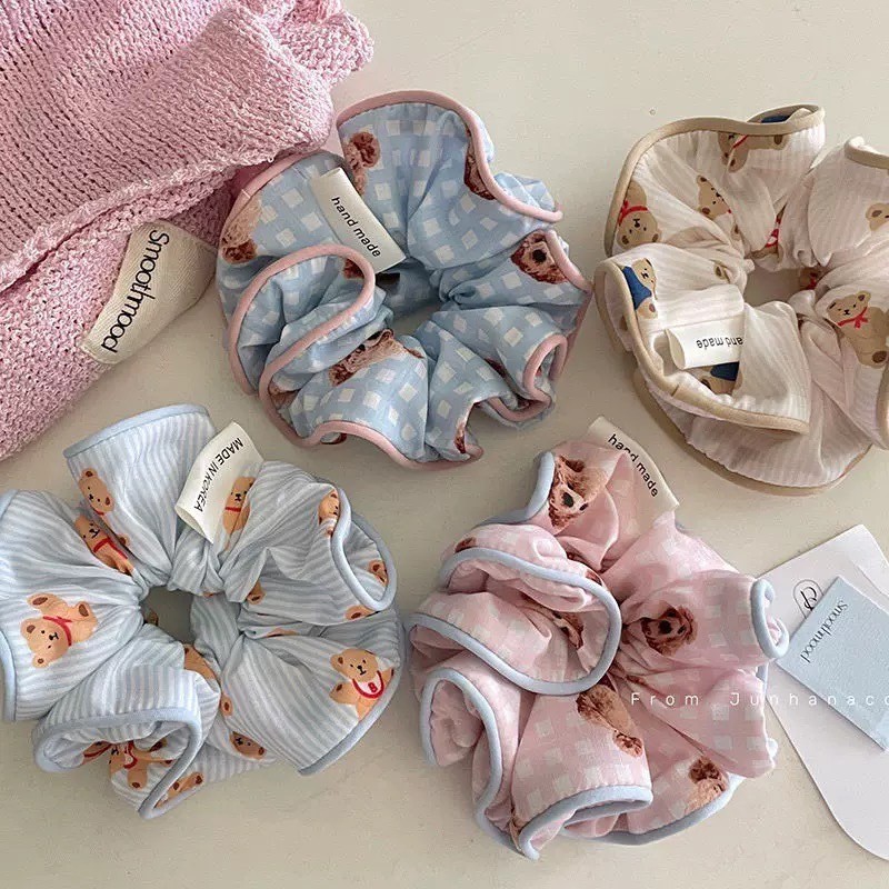 ยางรัดผมลายน้องหมี มาใหม่ น่ารัก มีให้เลือกหลายแบบ พร้อมส่ง