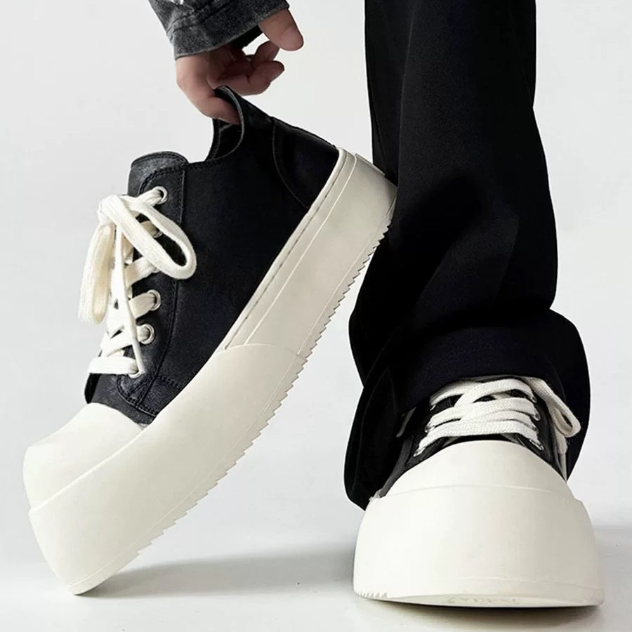Minimalist Big Toe รองเท้าผ้าใบอินเทรนด์ผู้ชาย High Street Milky รองเท้าหนังหนา Soled Commuter Casual Derby รองเท้า