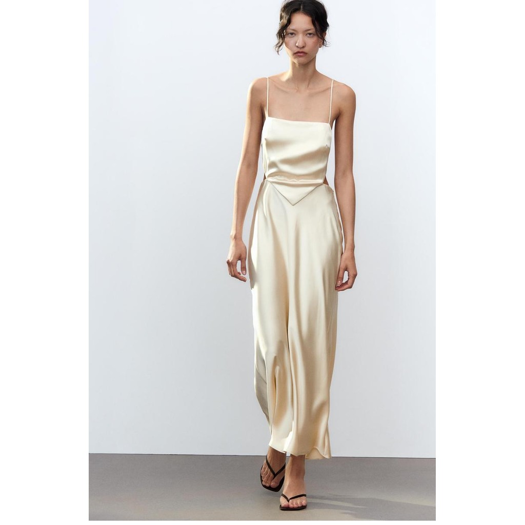 ซาร่า2025 ชุดฤดูร้อนสำหรับผู้หญิง สไตล์ใหม่ ชุ赤纱巾萨廷绸吊带连衣裙2896331 - รูปที่ 3