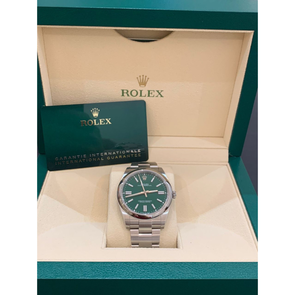 Rolex Oyster Perpetual 41mm 124300