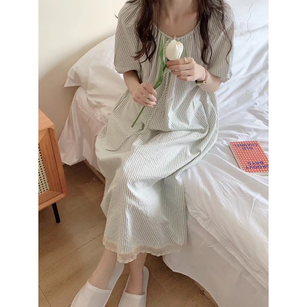 Simple Nightdress ผู้หญิงฤดูร้อนแขนสั้นหลวมลายน่ารัก Laced-Up ชุดนอน Lounge
