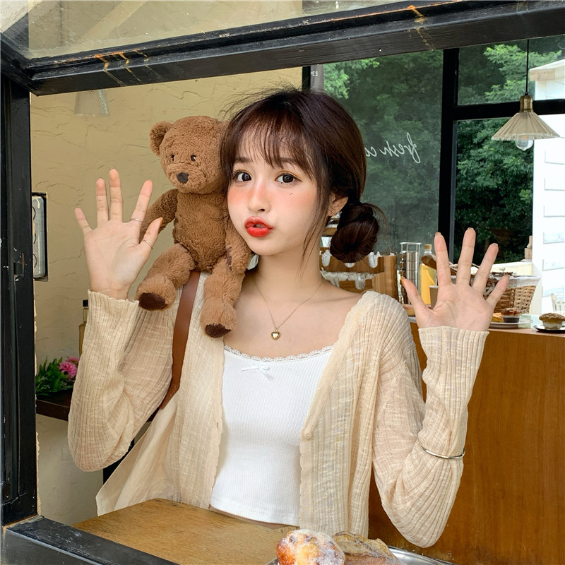 Maze*เสื้อไหมพรม เสื้อคลุมกันแดดแขนยาว ผ้านิ่มใส่สบาย ฟรีไซส์ พร้อมส่ง(70068) - รูปที่ 4