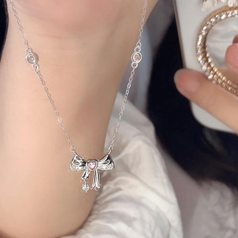 สร้อยคอโบว์ หัวใจพลอยเทียม ระดับไฮเอนด์หรูหราหวาน แฟชั่นสไตล์เกาหลี โซ่ไหปลาร้า เข้ากับทุกการแต่งกาย - รูปที่ 2