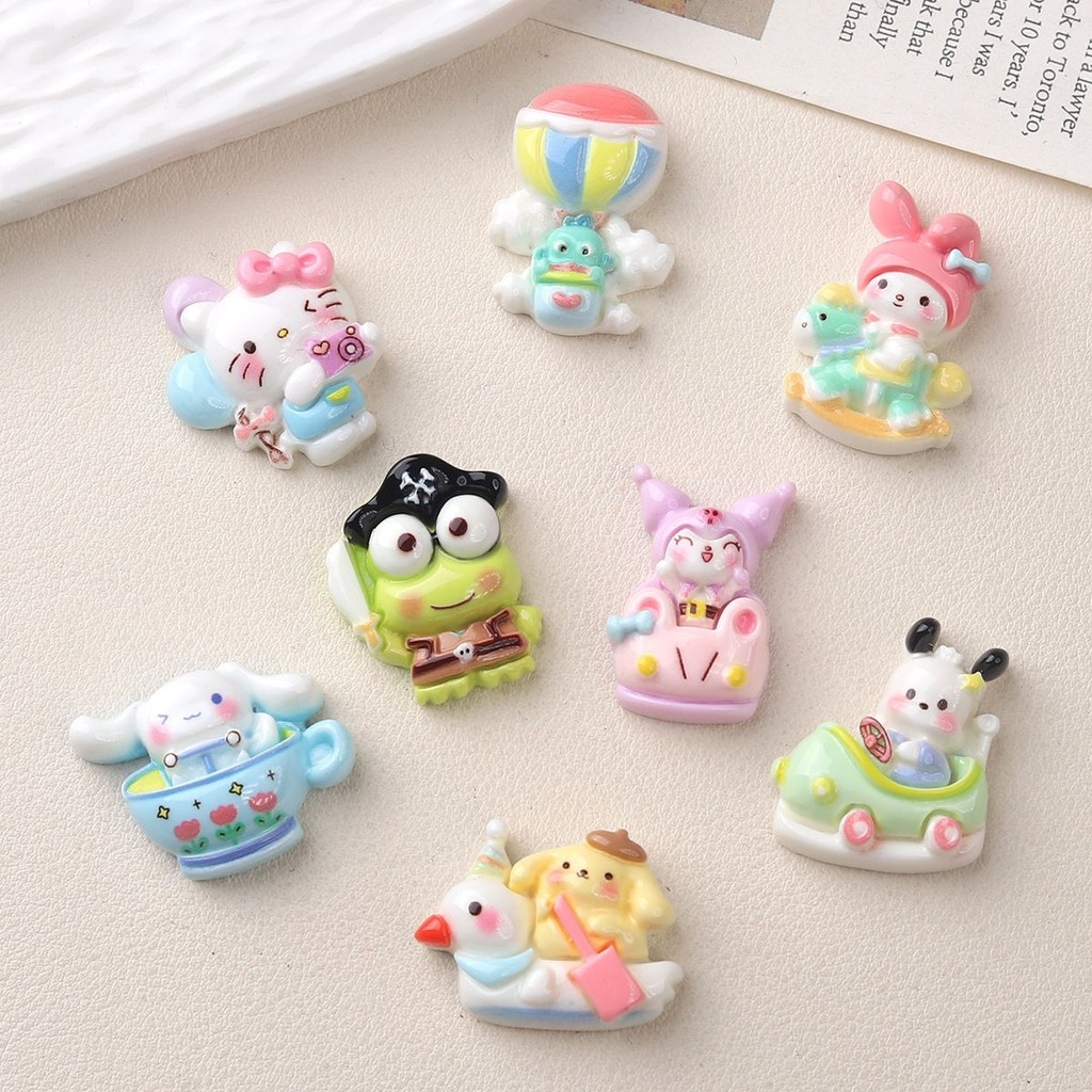 [100 ชิ้นในสต็อก] การ์ตูนกบ Sanrio อุปกรณ์ DIY เรซิน ของตกแต่ง กาวครีม กิ๊บติดผมทำมือ เคสโทรศัพท์ เสน่ห์รองเท้า อุปกรณ์เสริม