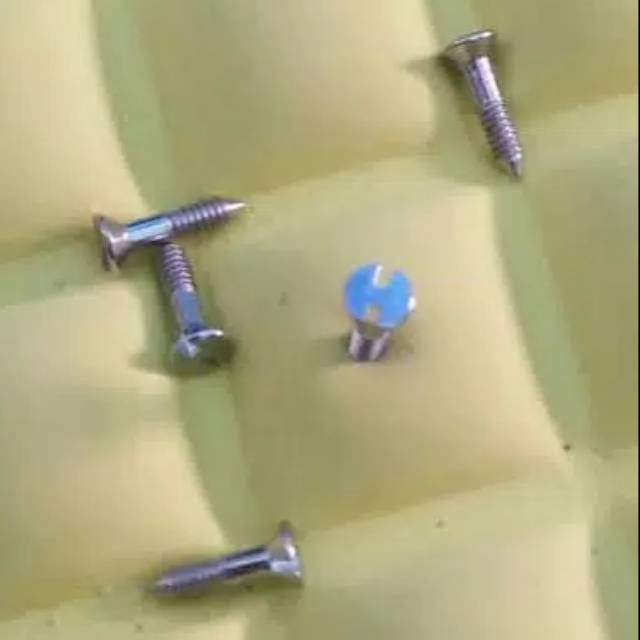 Hublot Watch Bolt Hublot สกรูนาฬิกาความยาว 5 มม. ราคา 1 ชิ้น