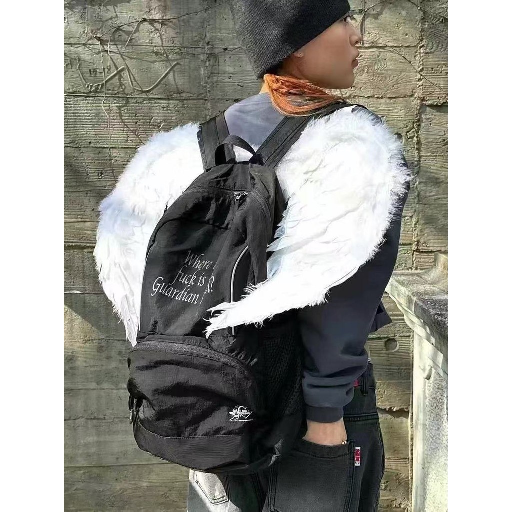 กระเป๋าเป้ Nylon จากแบรนด์ Sculptor สำหรับทั้งชายและหญิง