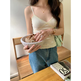 LYA เสื้อกล้ามฤดูร้อน สีหลากหลาย น่ารัก และเซ็กซี่ สไตล์สาวฮอต มีซับในและสามารถสวมใส่นอกได้ ดีไซน์ลูกไม้ลายหลุม เสื้อกั๊กอเนกประสงค์ มาใหม่