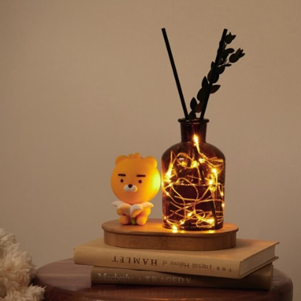 🛒พร้อมส่ง KAKAO FRIENDS LED Mood Light Diffuser Little Ryan (Clean powder scent) น้ำหอม