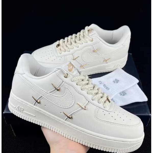 เชือกรองเท้ากลม สายเชือกรองเท้า เหมาะสําหรับ Nike Air Force 1 Low Air Force One Gold Four Hook Beige