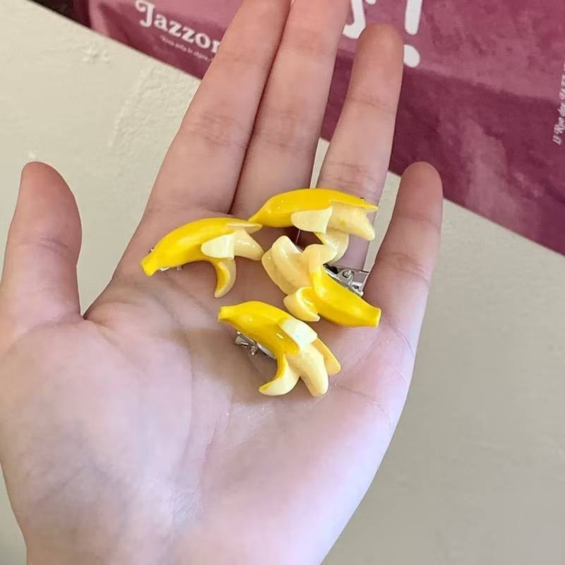 พร้อมส่ง กิ๊บติดผม 🍌จำลองรูปกล้วยน่ารัก🍌 แบบสร้างสรรค์ สําหรับนักเรียนหญิง H61