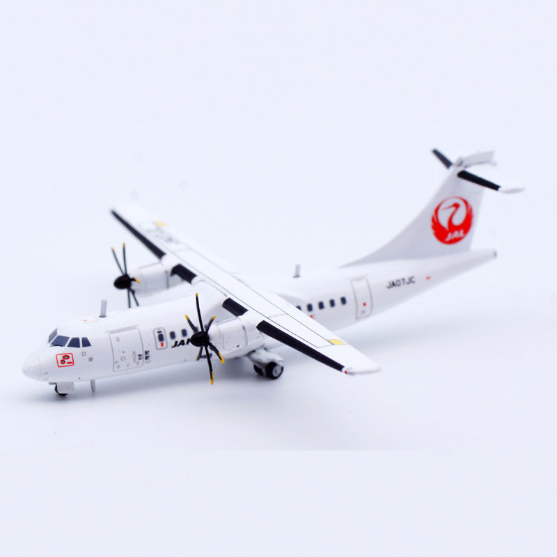 1: 400 JC Wing Alloy Airliner รุ่น Japan Airlines ATR-42-600 JA07JC 5cm
