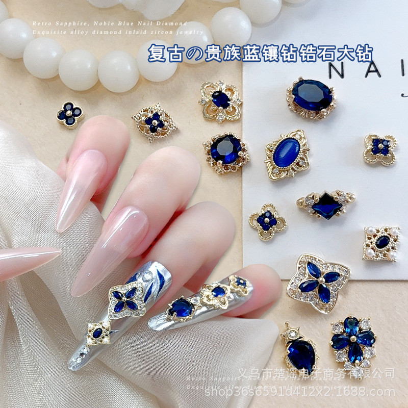 ตกแต่งเล็บซิรคอน อัญมณีพระราชวัง โคลเวอร์สีน้ำเงิน เล็บที่สวมใส่ได้ เพชร