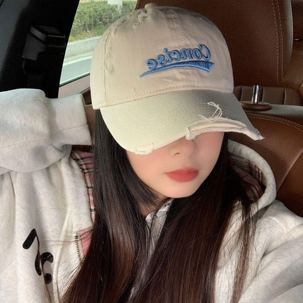 หมวกเบสบอลสไตล์เกาหลี Y2K กับตัวอักษร ปรับได้ ทำจากผ้าฝ้าย snapback สำหรับทั้งผู้ชายและผู้หญิง ราคา ถูกที่สุด ดีลบีเคเค แกลเลอรีภาพที่ 4