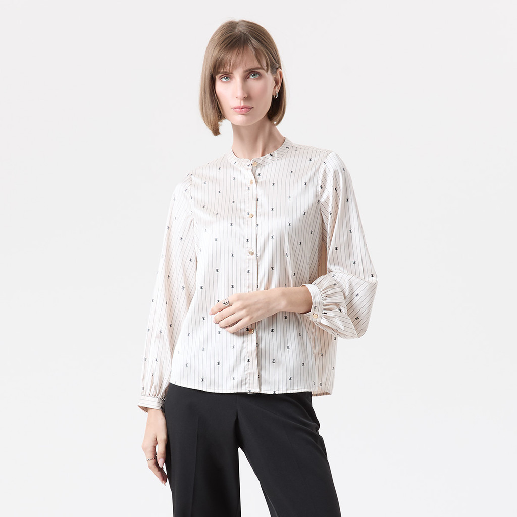 ESPADA เสื้อเบลาส์คอจีน แขนยาว ผู้หญิง สีเบจ | Long Sleeve Blouse Mandarin Collar | 04793