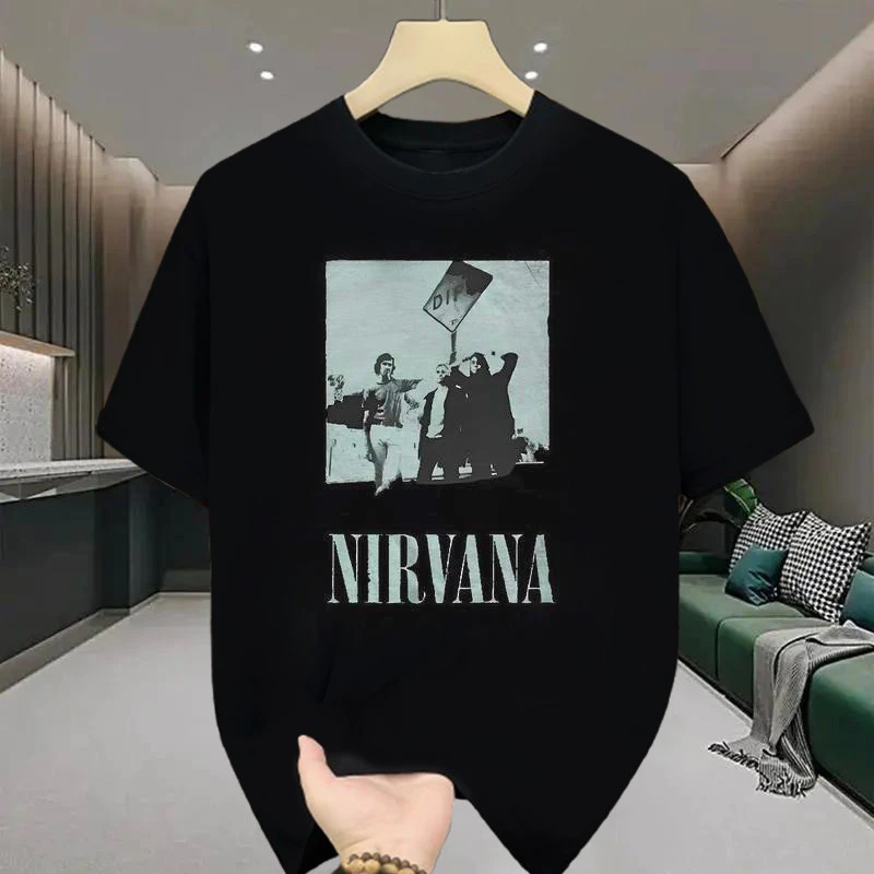 เสื้อยืดผู้ชายเท่ๆ สกรีนลายวงสุดฮิต เสื้อสตรีทแฟชั่นวินเทจ oversize แฟชั่นย้อนยุค เสื้อวงวินเทจเท่ๆ โอเวอร์ไซส์คนอ้วน