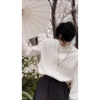 🖤Stand Collar Pleated Shirt เสื้อเชิ้ตผู้ชายคอจีนพับร่อง ผ้าคอตตอน100% แขนยาวสไตล์เรียบหรู มี2สี ดำ/ขาว Size M-3XL