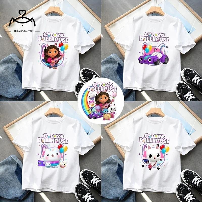 [ตุ๊กตาของ Gabby] เสื้อผ้าเด็กผู้หญิงเสื้อยืดผ้าฝ้ายแท้การ์ตูนพิมพ์ลําลองด้านบนตัวเลือกหลากหลายสีขาว