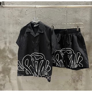 ฮิปฮอปตัวอักษร พิมพ์บนเสื้อเชิ้ตแขนสั้นและชุดกางเกงขาสั้น สำ…