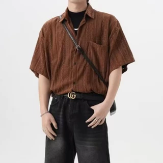 【จัดส่งที่รวดเร็ว】เสื้อเชิ้ตเกาหลี สไตล์ฮาวาย การออกแบบแกะสลักกลวง oversize เสื้อคู่ เสื้อนักศึกษาแขนสั้น แฟชั่นผู้ชาย