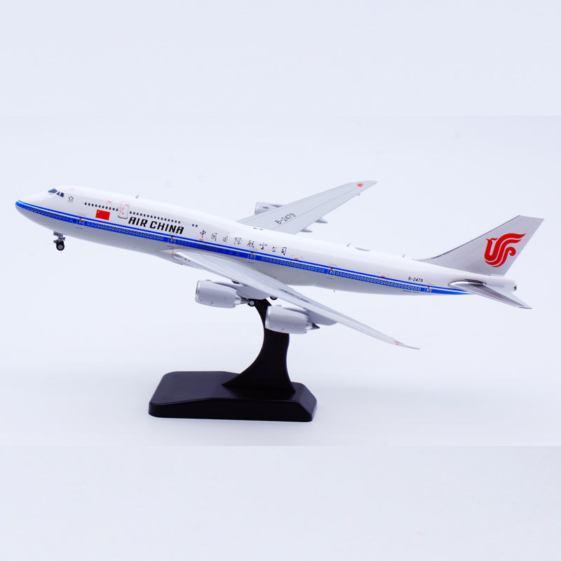 JCWINGS 1: 400 เครื่องบินโลหะผสมรุ่น China International Airlines โบอิ้ง B747-8i B-2479