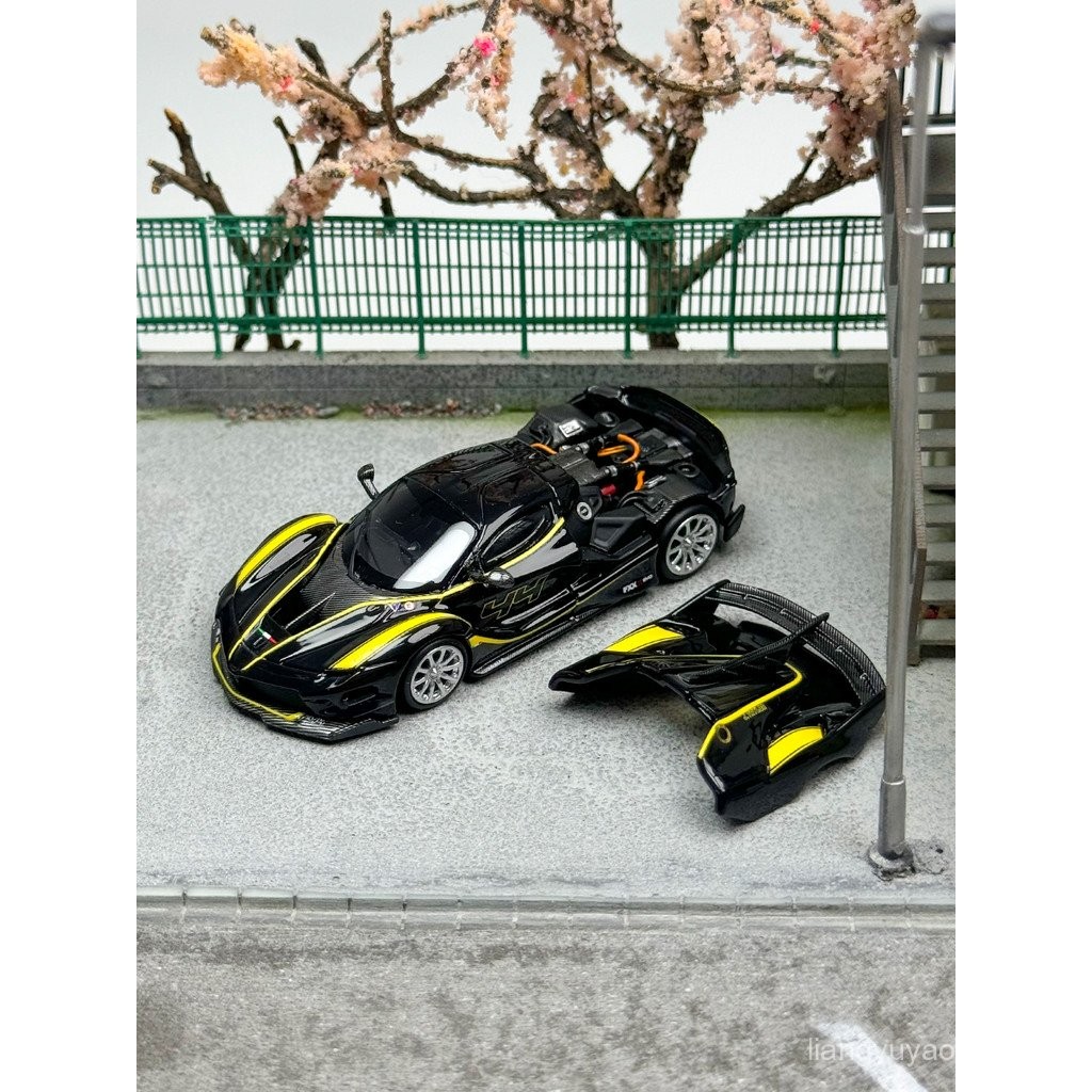 โมเดลรถซุปเปอร์คาร์จำลอง FXXK EVO ขนาด 1:64 ของเล่นขนาดเล็ก/SH สำหรับสะสม